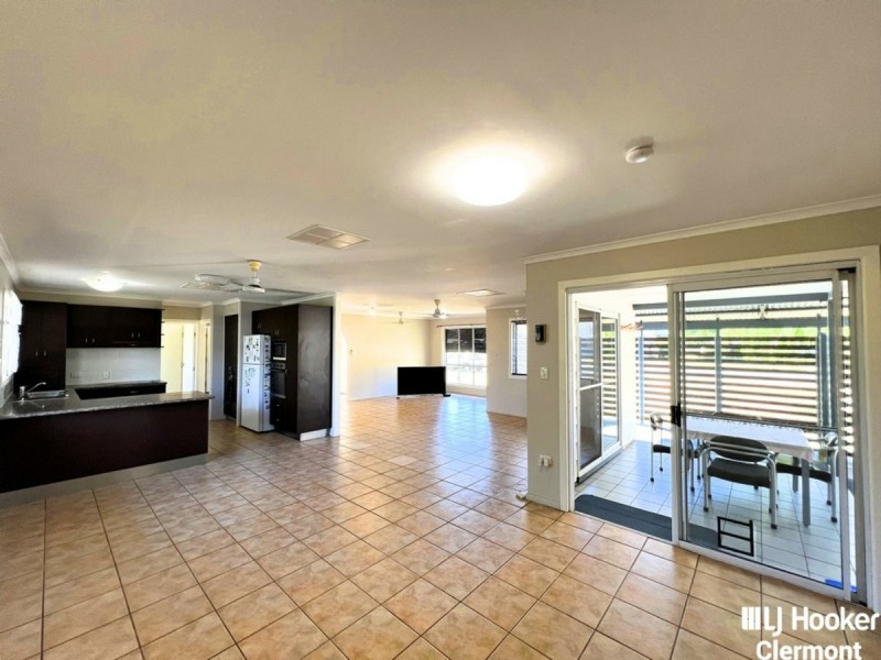 37 French Street, Clermont QLD 4721