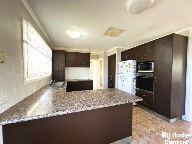 37 French Street, Clermont QLD 4721