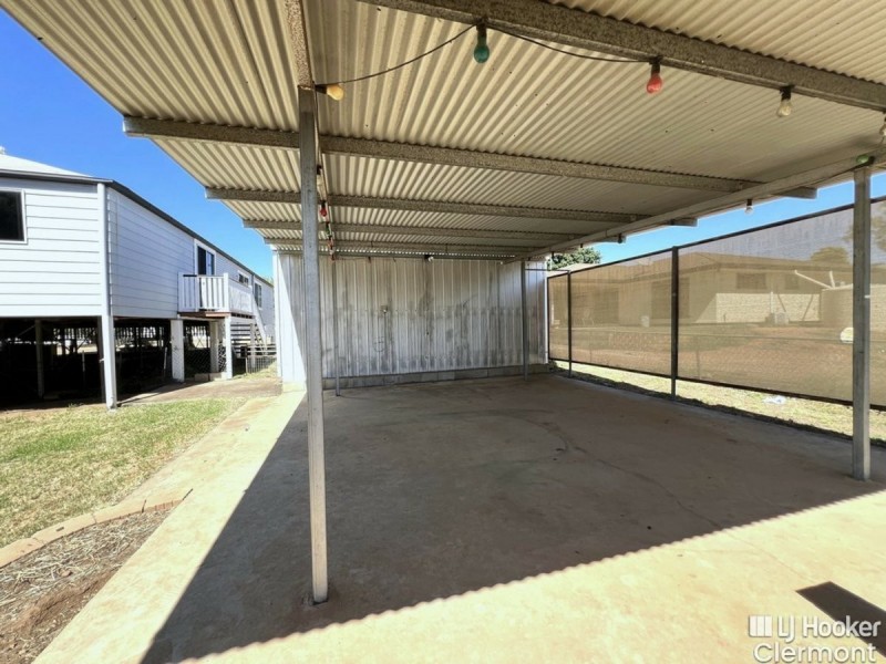 2 Sirius Street, Clermont QLD 4721