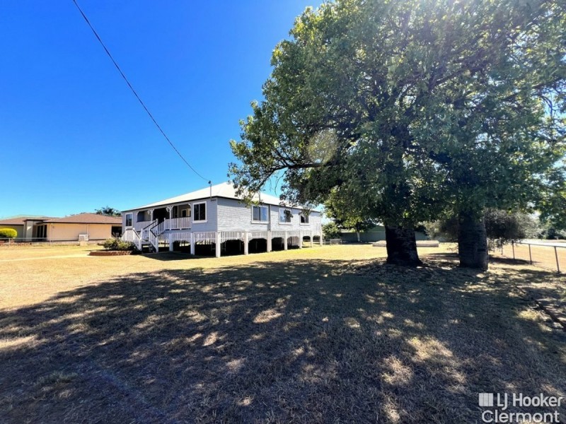 2 Sirius Street, Clermont QLD 4721
