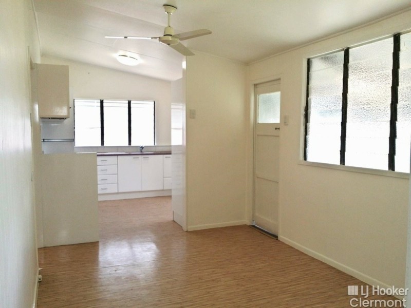30 Monash Street, Clermont QLD 4721