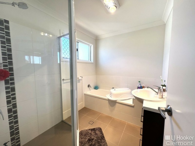 Unit 72/47 McDonald Flat Road, Clermont QLD 4721