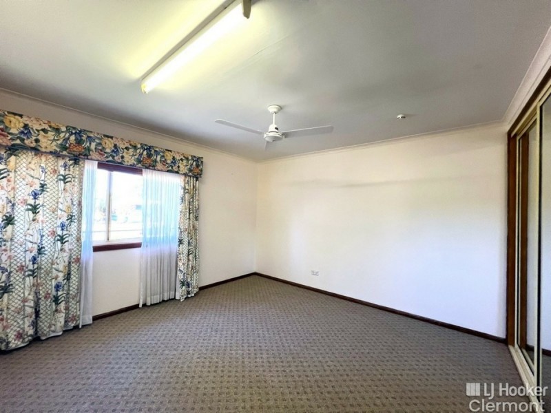 71 Sirius Street, Clermont QLD 4721