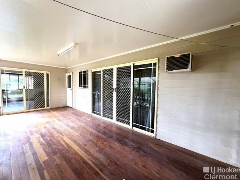 71 Sirius Street, Clermont QLD 4721