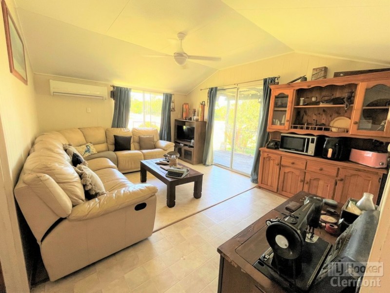 56 Monash Street, Clermont QLD 4721