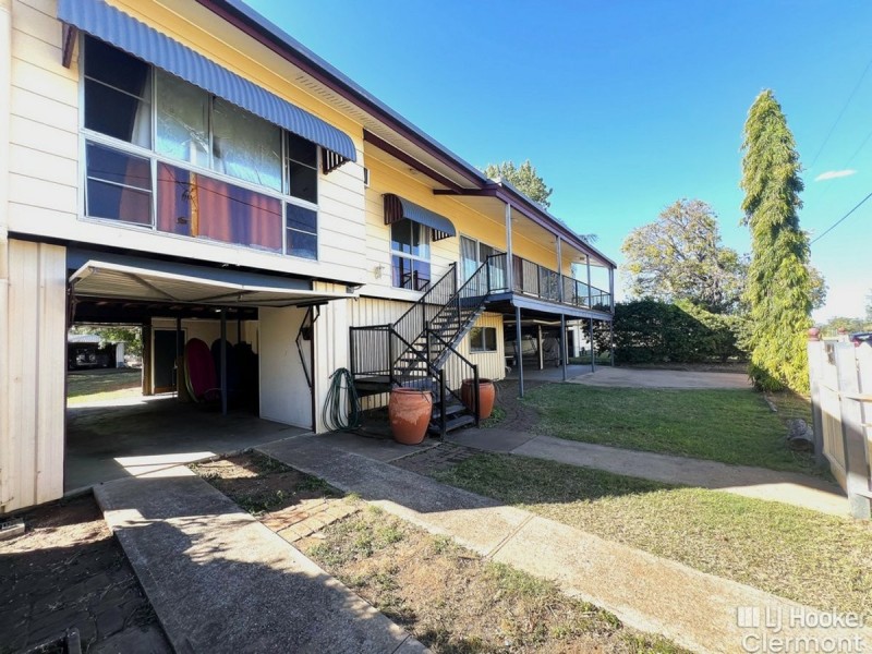 8 Kitchener Street, Clermont QLD 4721