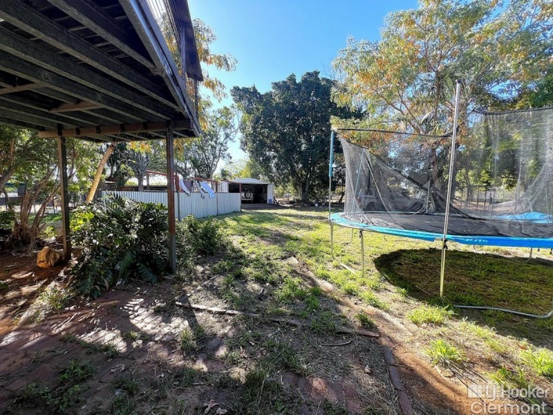 8 Kitchener Street, Clermont QLD 4721