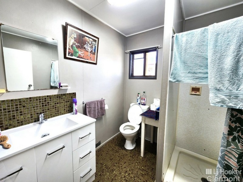 25 Monash Court, Clermont QLD 4721