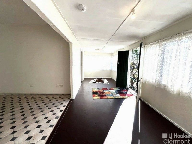 7 French Street, Clermont QLD 4721