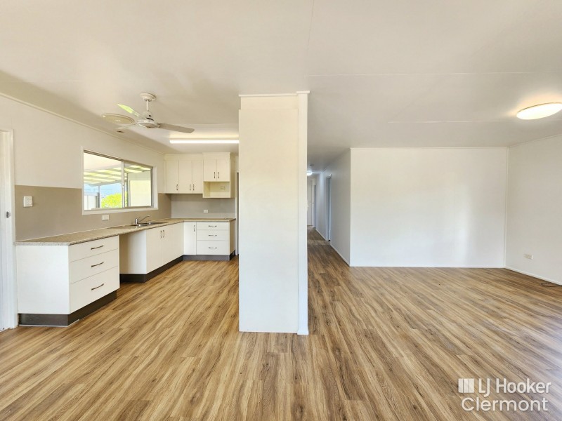 30 Box Street, Clermont QLD 4721