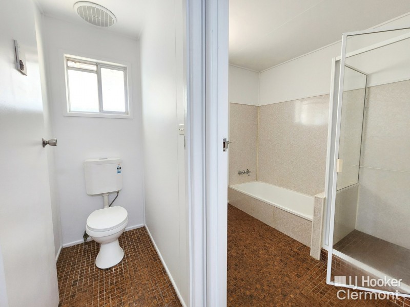 30 Box Street, Clermont QLD 4721