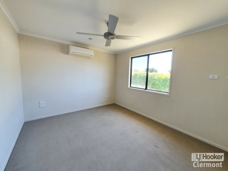 36 East Street, Clermont QLD 4721