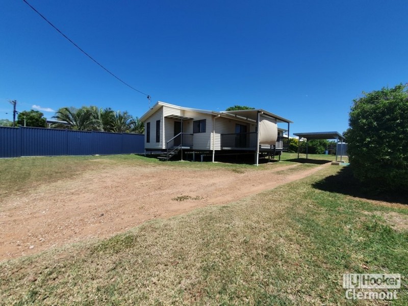 36 East Street, Clermont QLD 4721