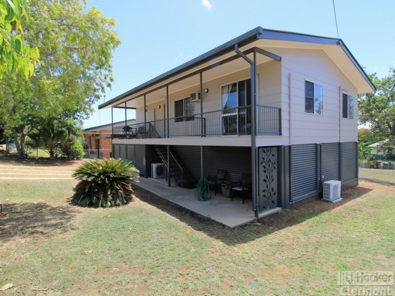 6 Blamey Street, Clermont QLD 4721