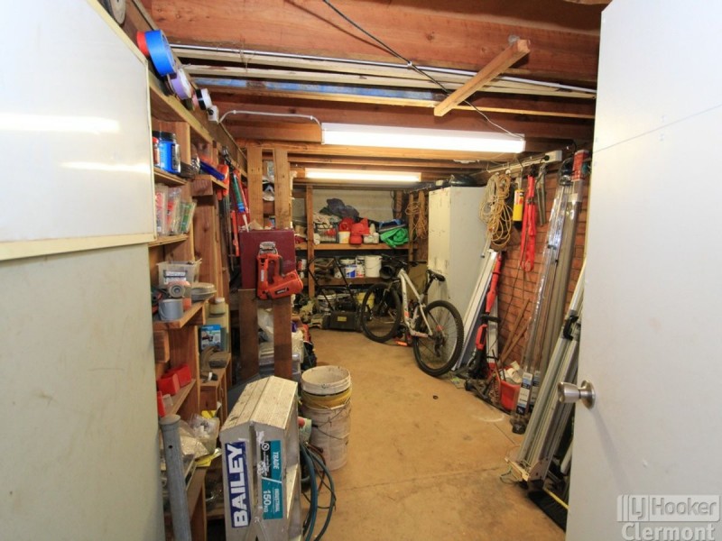 6 Blamey Street, Clermont QLD 4721