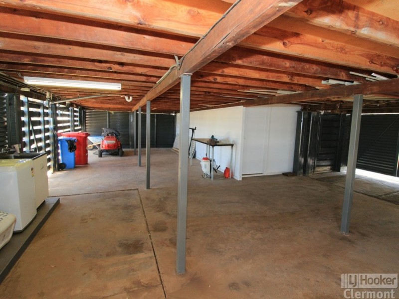 6 Blamey Street, Clermont QLD 4721