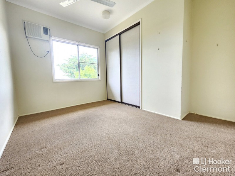 7 Kepler Court, Clermont QLD 4721