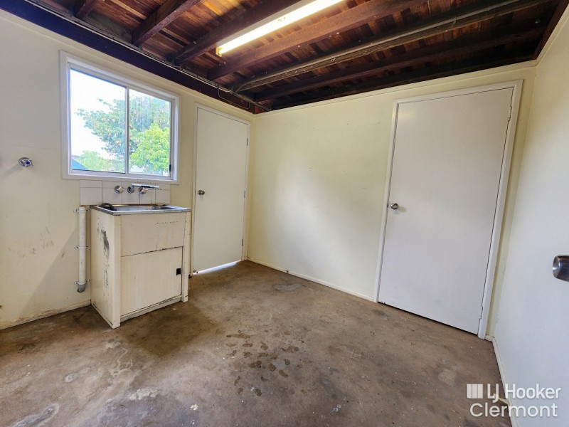 7 Kepler Court, Clermont QLD 4721