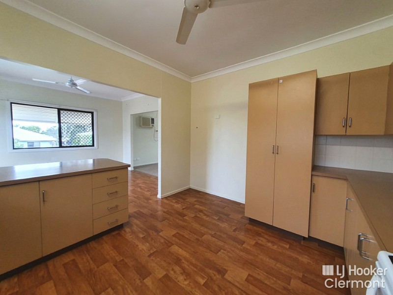 7 Carina Crescent, Clermont QLD 4721