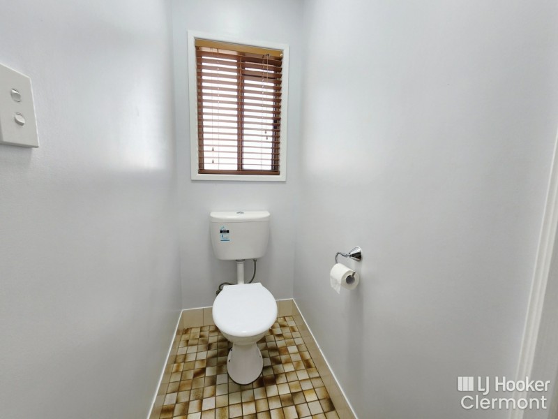 34 Collins Street, Clermont QLD 4721