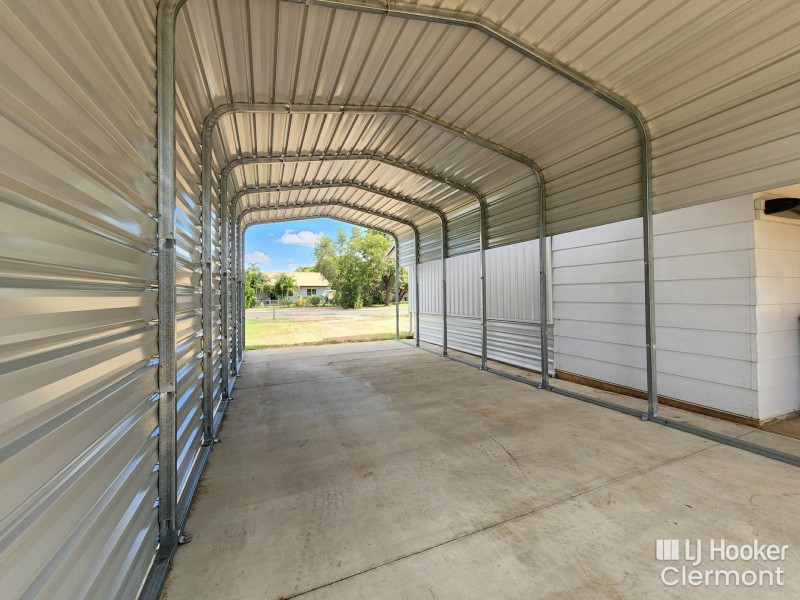 34 Collins Street, Clermont QLD 4721