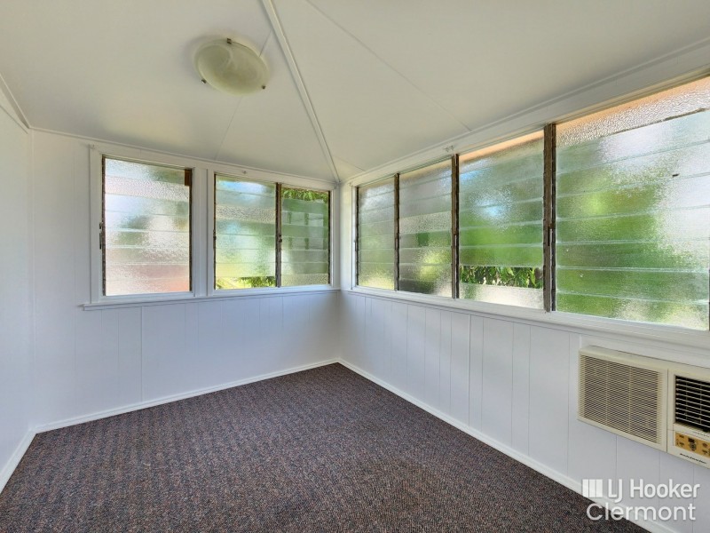 15 Haig Street, Clermont QLD 4721