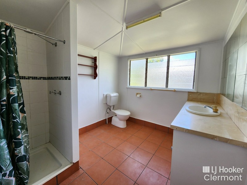 15 Haig Street, Clermont QLD 4721