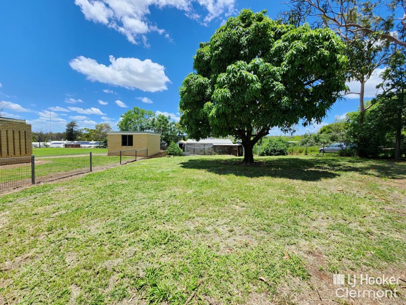 15 Haig Street, Clermont QLD 4721