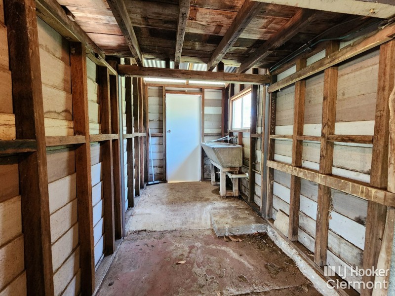 15 Haig Street, Clermont QLD 4721