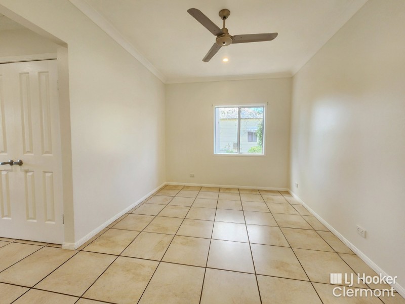 16 Playfair Street, Clermont QLD 4721