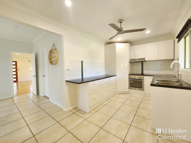 16 Playfair Street, Clermont QLD 4721