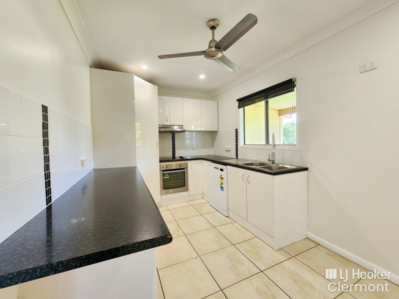 16 Playfair Street, Clermont QLD 4721