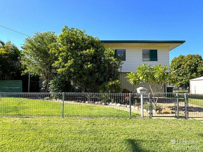 6 Mimosa Street, Clermont QLD 4721