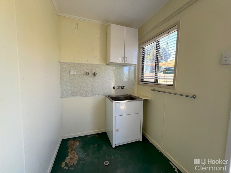 6 Mimosa Street, Clermont QLD 4721
