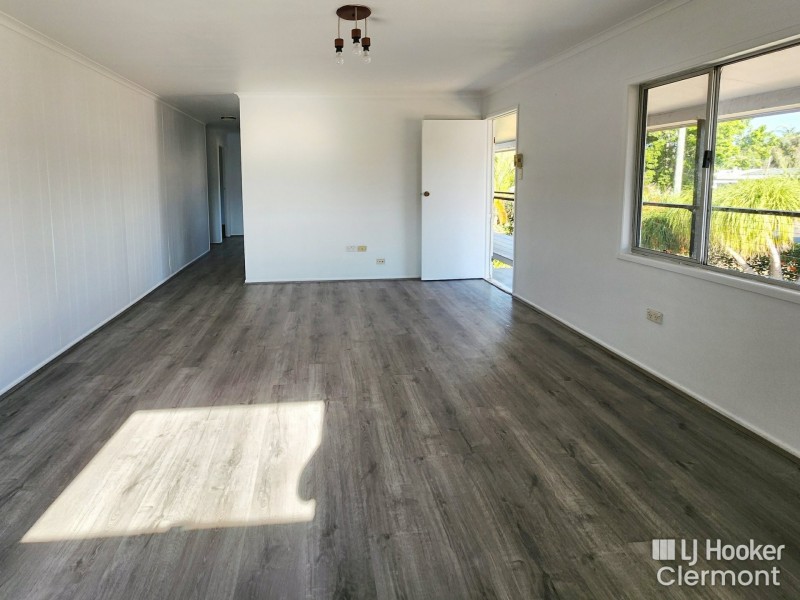 14 Douglass Street, Clermont QLD 4721