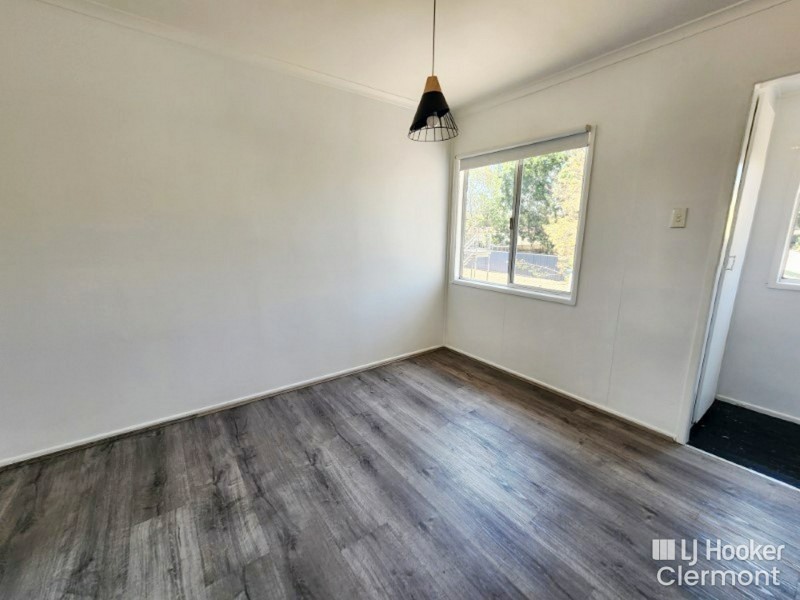 14 Douglass Street, Clermont QLD 4721