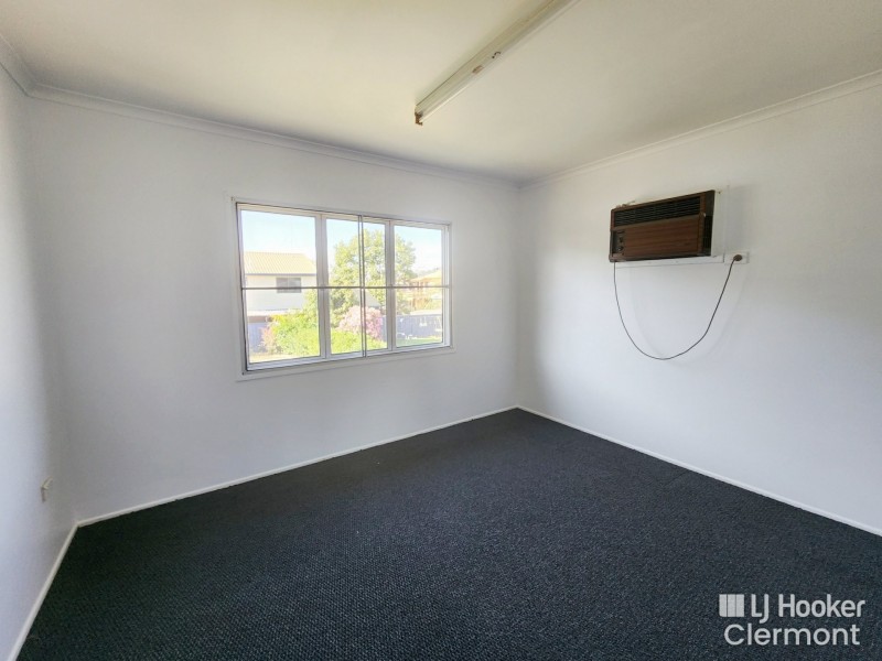 14 Douglass Street, Clermont QLD 4721