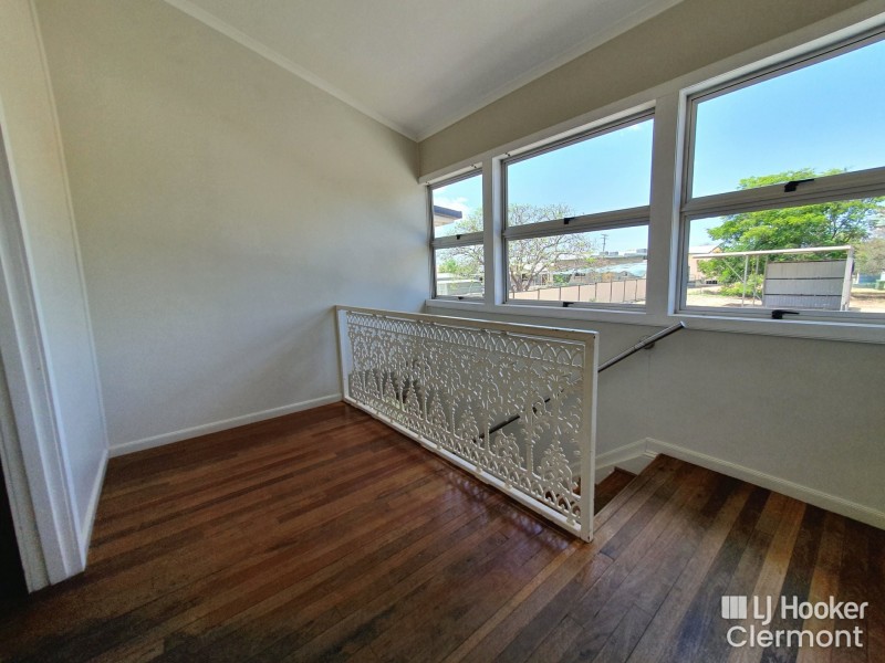 47 Sirius Street, Clermont QLD 4721