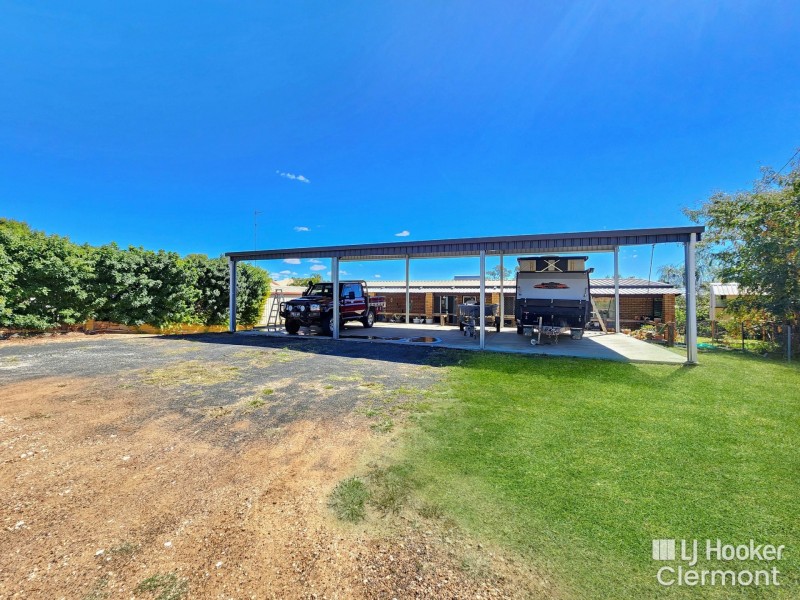 14 Blamey Street, Clermont QLD 4721