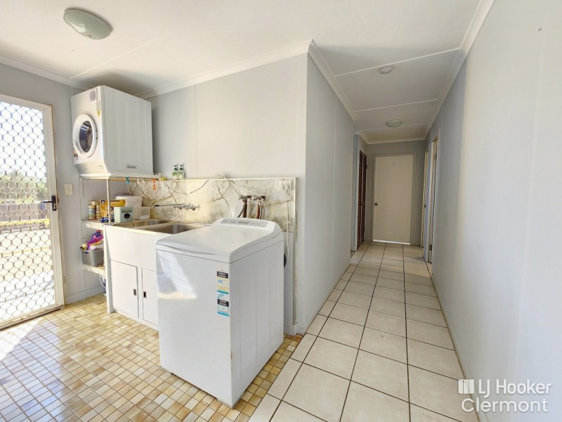 14 Blamey Street, Clermont QLD 4721