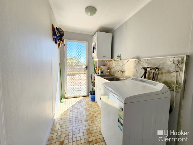 14 Blamey Street, Clermont QLD 4721
