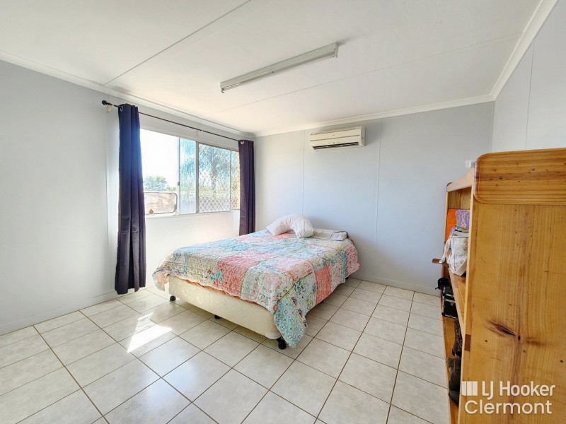 14 Blamey Street, Clermont QLD 4721