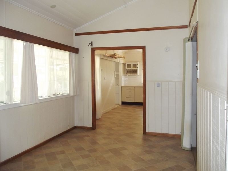 18 Sirius Street, Clermont QLD 4721