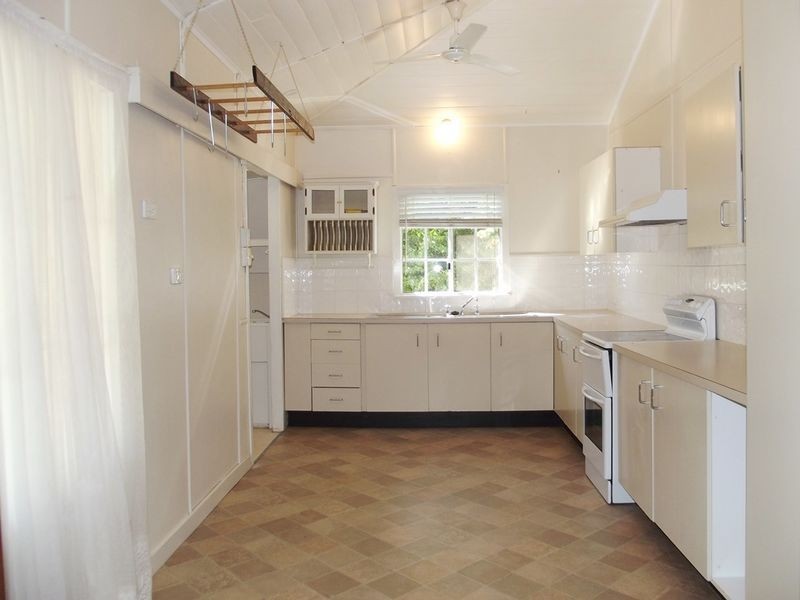 18 Sirius Street, Clermont QLD 4721