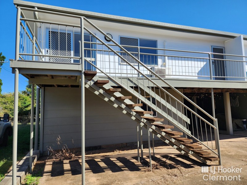 Unit 1/16 Douglass Street, Clermont QLD 4721