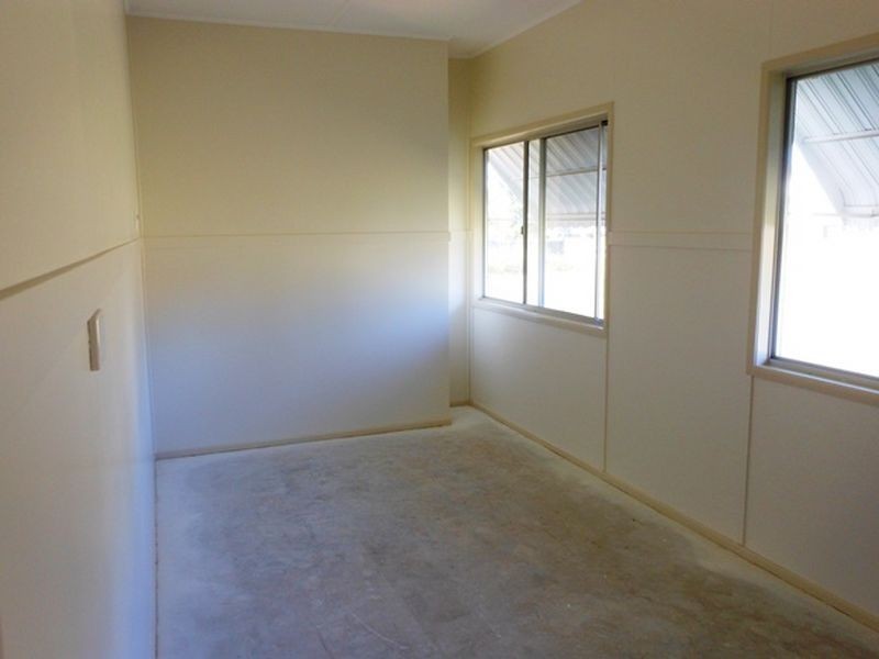 6 Daintree Street, Clermont QLD 4721