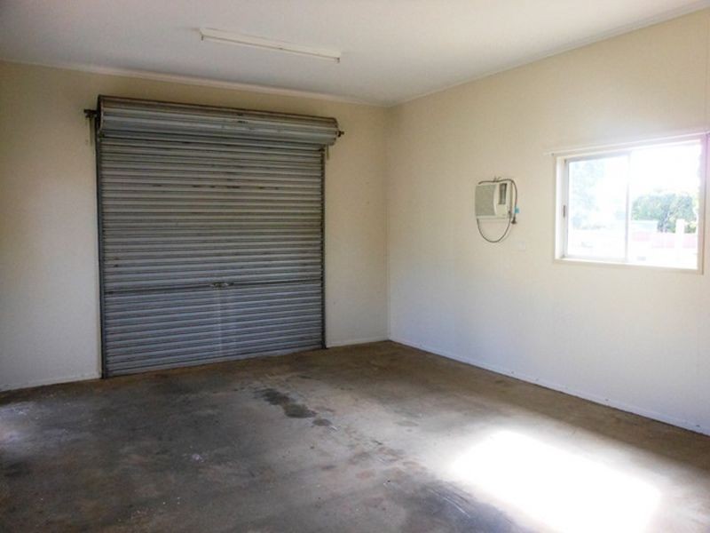 6 Daintree Street, Clermont QLD 4721