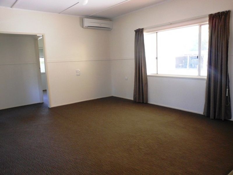 6 Daintree Street, Clermont QLD 4721