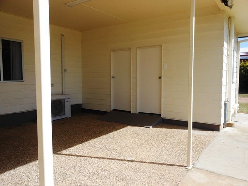 6 Daintree Street, Clermont QLD 4721