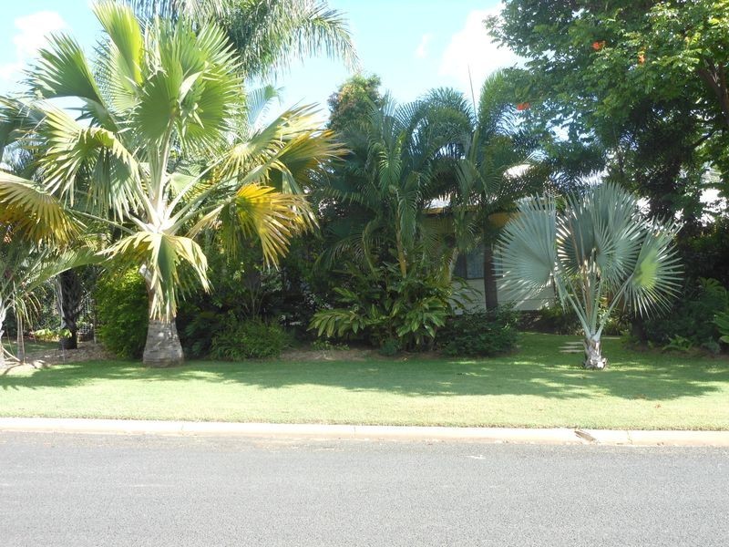 52 Carina Cresent, Clermont QLD 4721